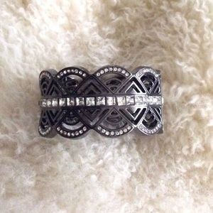 🌸2 for $20 Gunmetal gray bracelet with crystals